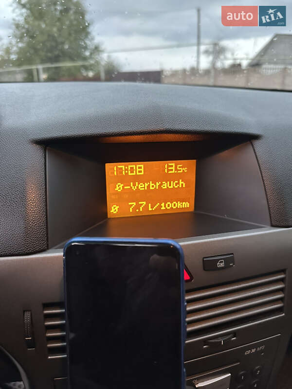 Хетчбек Opel Astra 2005 в Павлограді