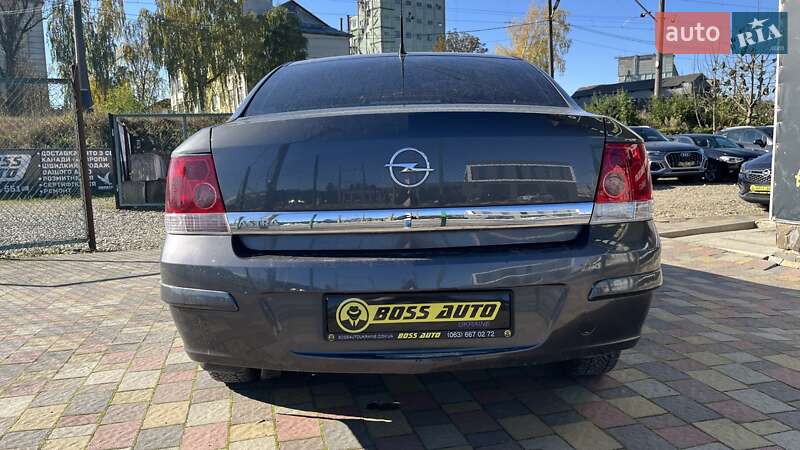 Седан Opel Astra 2008 в Стрые