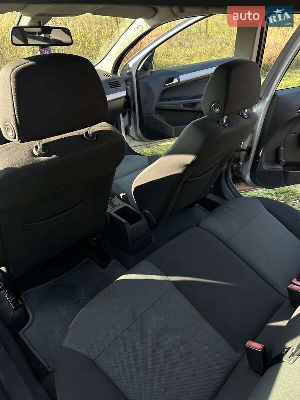 Універсал Opel Astra 2006 в Нетішині фото 15 Універсал Opel Astra 2006 в Нетішині