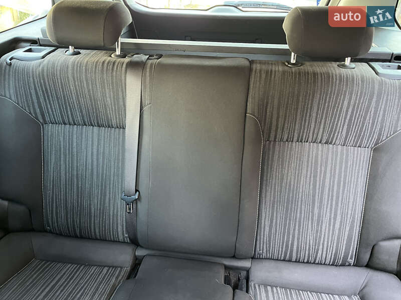 Универсал Opel Astra 2011 в Ровно фото 32 Универсал Opel Astra 2011 в Ровно