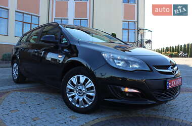 Универсал Opel Astra 2015 в 
