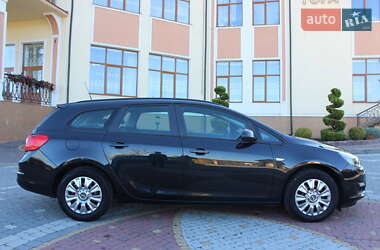 Универсал Opel Astra 2015 в 