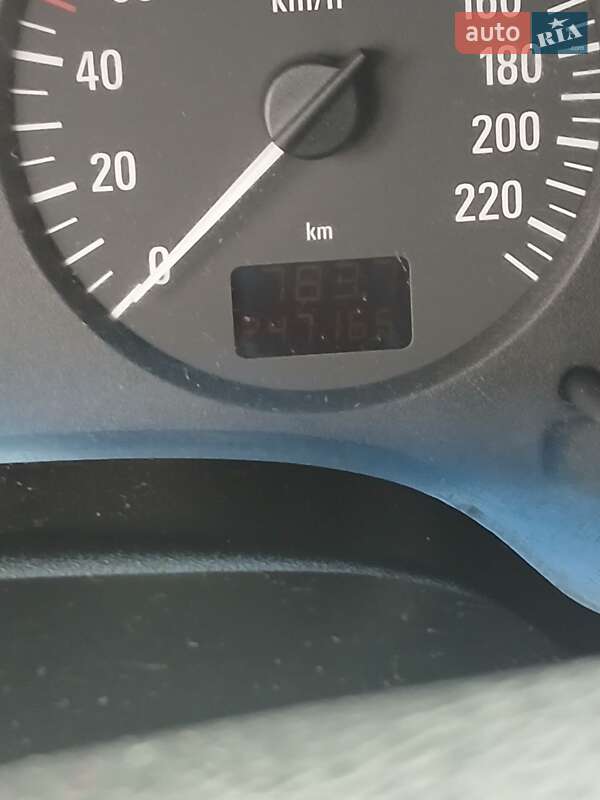 Седан Opel Astra 2003 в Львові фото 13 Седан Opel Astra 2003 в Львові