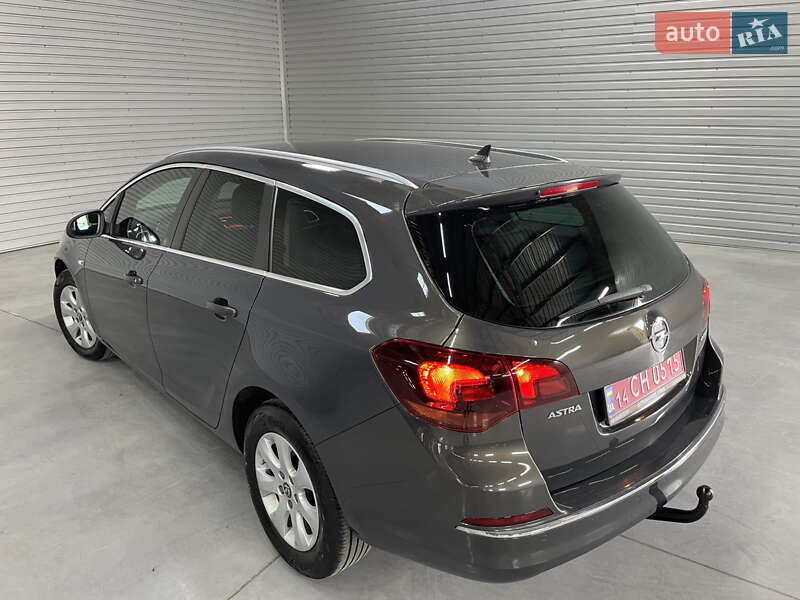 Універсал Opel Astra 2015 в Стрию фото 5 Універсал Opel Astra 2015 в Стрию