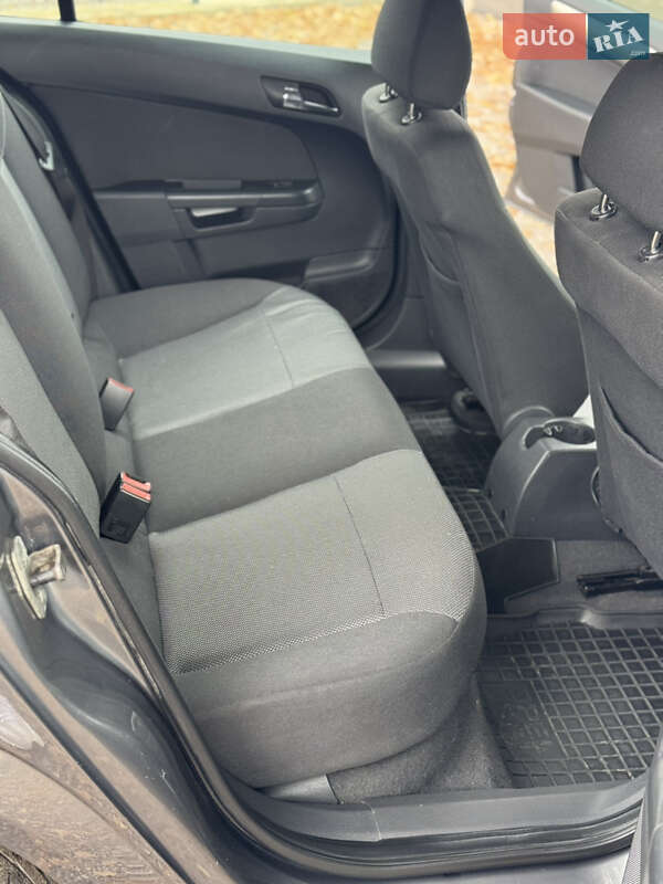 Хэтчбек Opel Astra 2008 в Виннице фото 22 Хэтчбек Opel Astra 2008 в Виннице