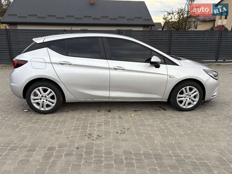 Хэтчбек Opel Astra 2016 в Львове фото 5 Хэтчбек Opel Astra 2016 в Львове