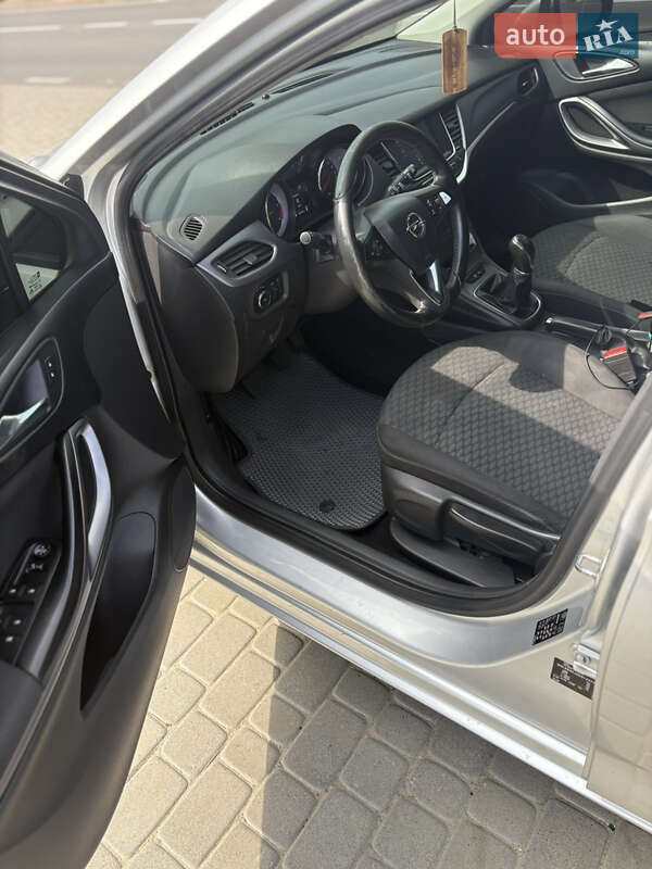 Хэтчбек Opel Astra 2016 в Львове фото 9 Хэтчбек Opel Astra 2016 в Львове