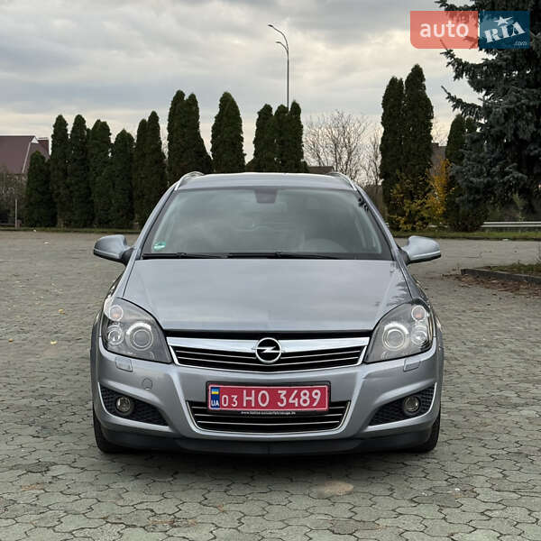 Универсал Opel Astra 2009 в Дубно фото 2 Универсал Opel Astra 2009 в Дубно