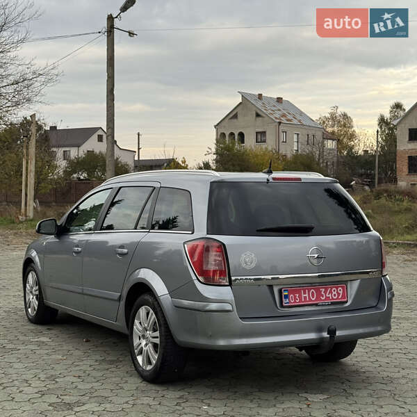 Универсал Opel Astra 2009 в Дубно фото 12 Универсал Opel Astra 2009 в Дубно