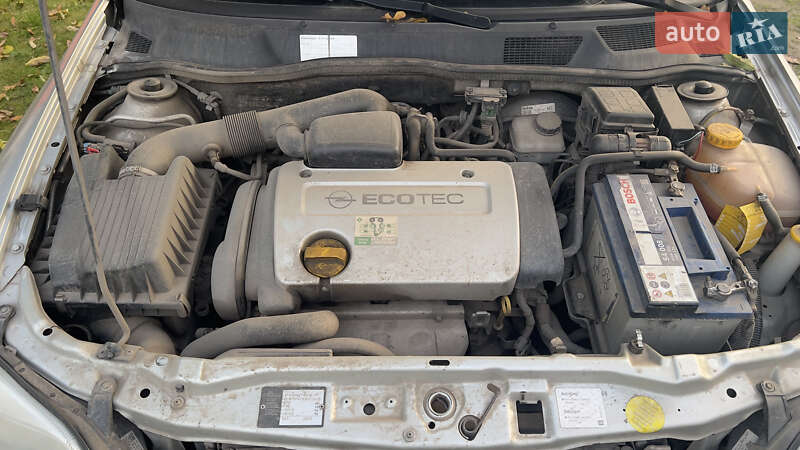 Седан Opel Astra 1999 в Остроге фото 10 Седан Opel Astra 1999 в Остроге