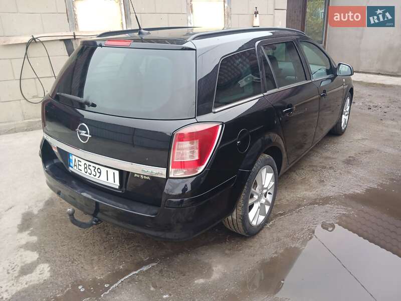 Универсал Opel Astra 2010 в Днепре фото 11 Универсал Opel Astra 2010 в Днепре