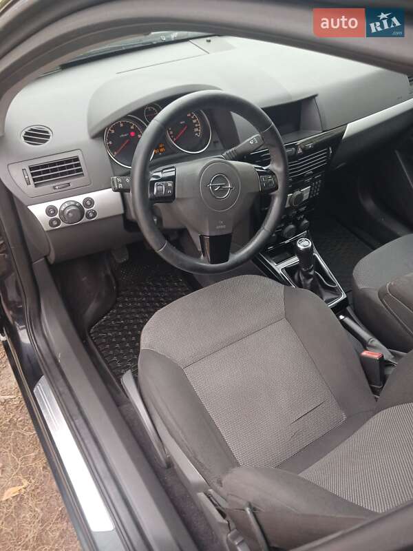 Универсал Opel Astra 2010 в Днепре фото 13 Универсал Opel Astra 2010 в Днепре