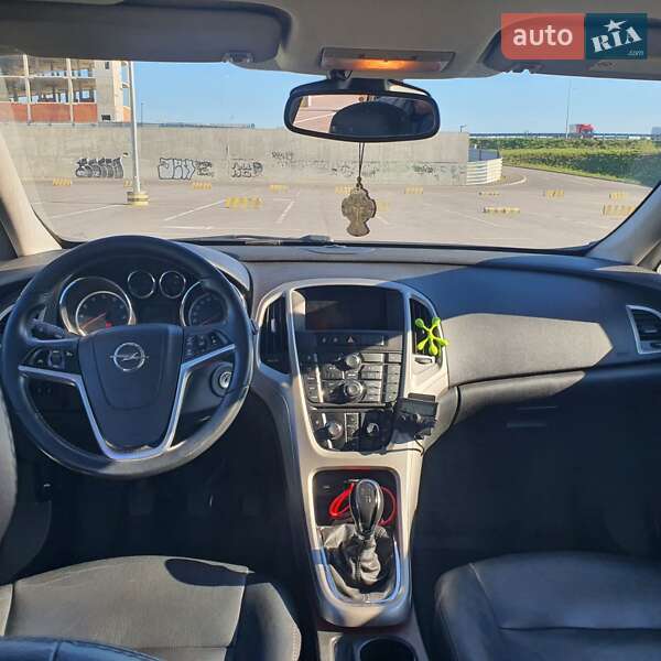 Универсал Opel Astra 2011 в Львове фото 7 Универсал Opel Astra 2011 в Львове