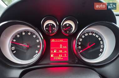 Універсал Opel Astra 2014 в 
