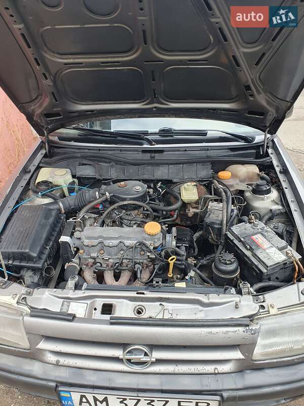 Універсал Opel Astra 1993 в Житомирі фото 20 Універсал Opel Astra 1993 в Житомирі