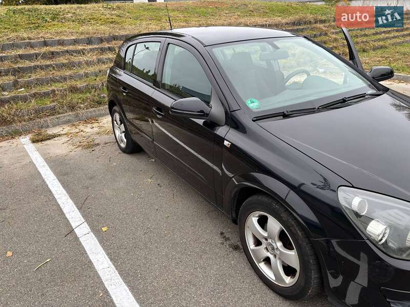 Хэтчбек Opel Astra 2005 в Киеве фото 4 Хэтчбек Opel Astra 2005 в Киеве