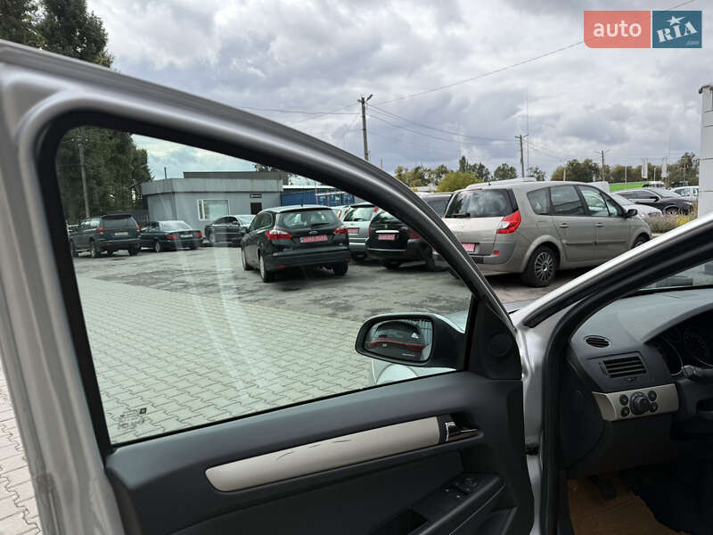 Универсал Opel Astra 2007 в Виннице