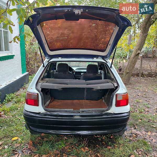 Хетчбек Opel Astra 1995 в Корсунь-Шевченківському
