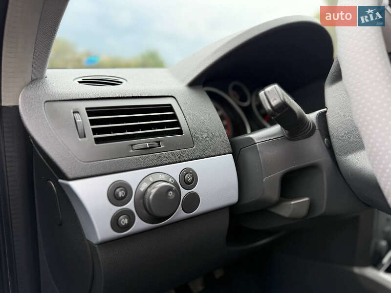 Универсал Opel Astra 2005 в Тернополе фото 35 Универсал Opel Astra 2005 в Тернополе