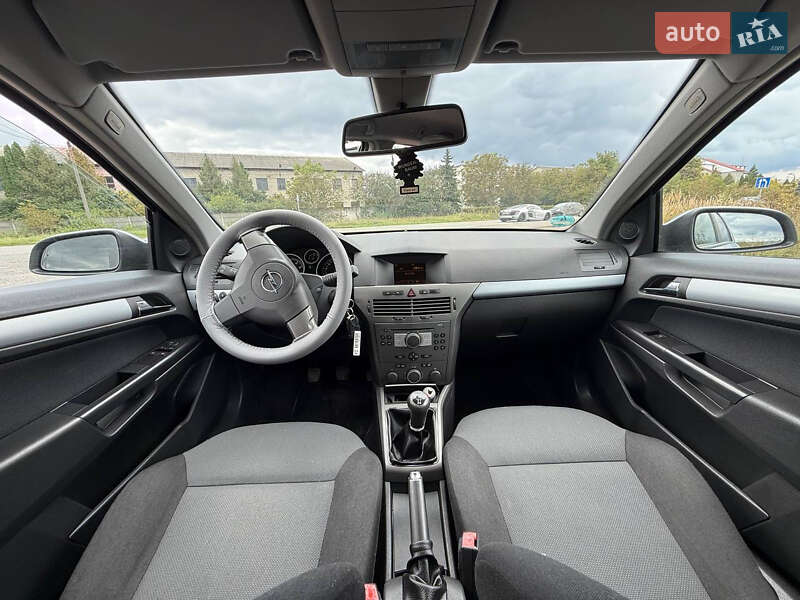 Универсал Opel Astra 2005 в Тернополе фото 42 Универсал Opel Astra 2005 в Тернополе