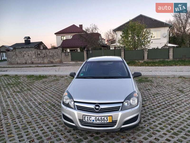 Хетчбек Opel Astra 2009 в Коломиї фото 5 Хетчбек Opel Astra 2009 в Коломиї