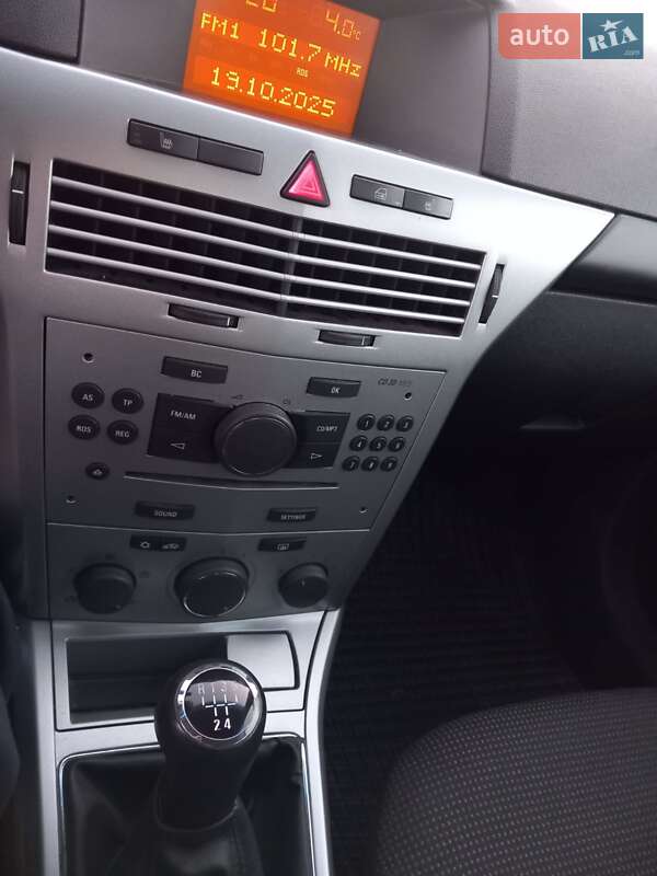 Хетчбек Opel Astra 2009 в Коломиї фото 16 Хетчбек Opel Astra 2009 в Коломиї