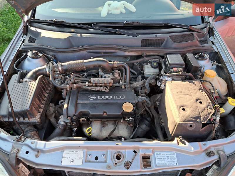 Седан Opel Astra 2008 в Києві фото 8 Седан Opel Astra 2008 в Києві