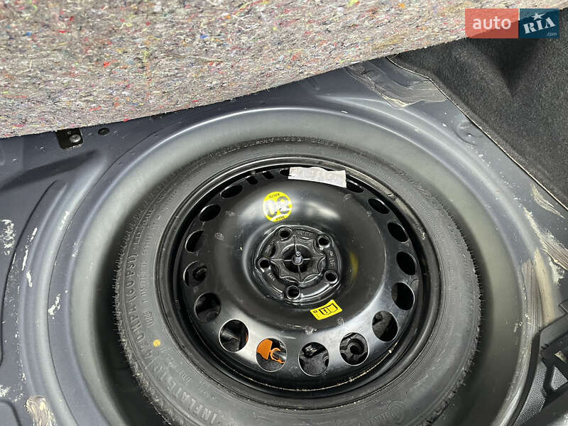 Хэтчбек Opel Astra 2006 в Городке