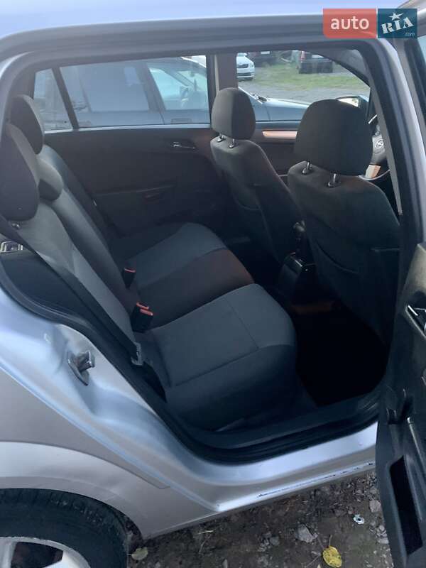 Универсал Opel Astra 2007 в Кременце фото 15 Универсал Opel Astra 2007 в Кременце