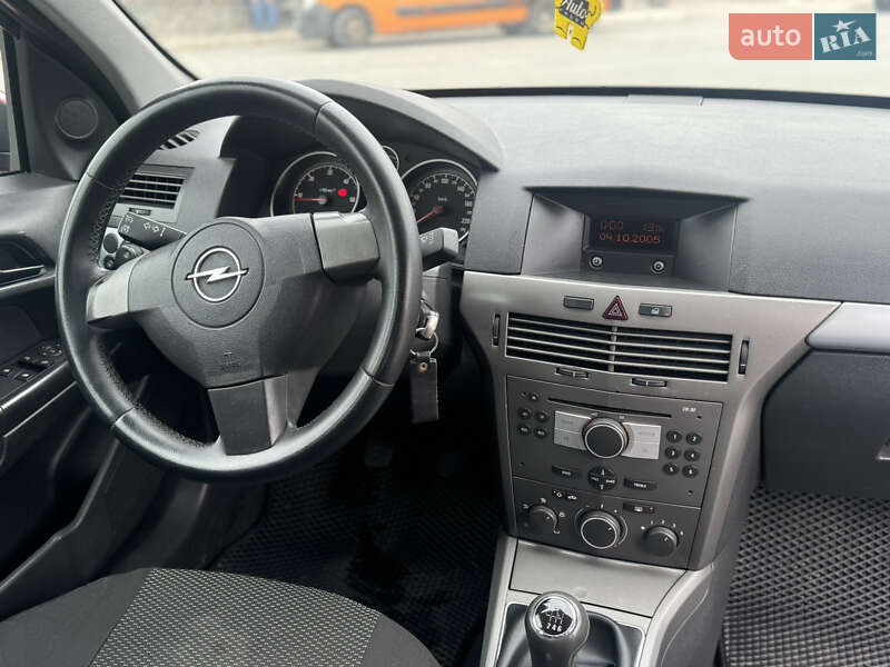 Универсал Opel Astra 2005 в Звягеле фото 24 Универсал Opel Astra 2005 в Звягеле