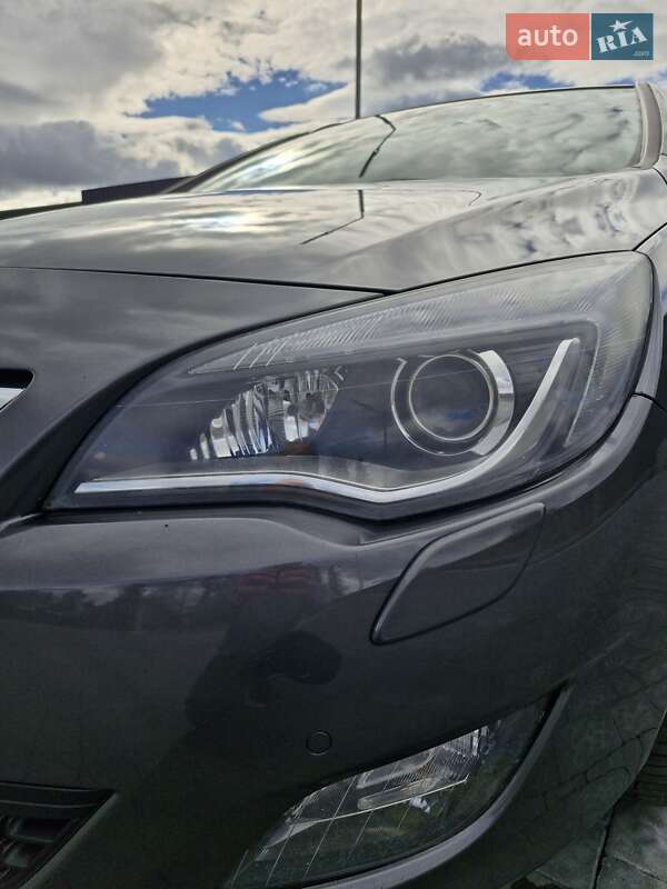 Универсал Opel Astra 2010 в Самборе фото 16 Универсал Opel Astra 2010 в Самборе