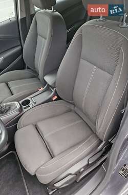 Универсал Opel Astra 2010 в 