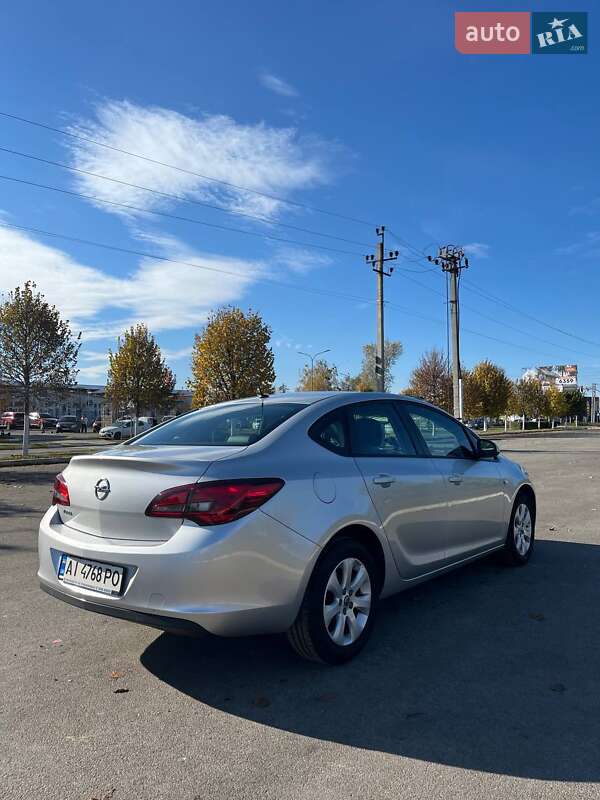 Седан Opel Astra 2016 в Буче фото 5 Седан Opel Astra 2016 в Буче