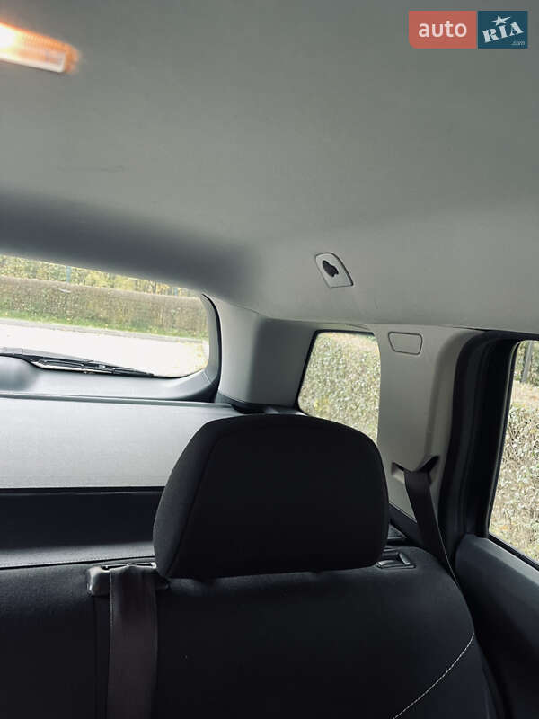 Универсал Opel Astra 2010 в Луцке фото 33 Универсал Opel Astra 2010 в Луцке