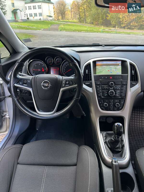 Универсал Opel Astra 2011 в Стрые фото 22 Универсал Opel Astra 2011 в Стрые