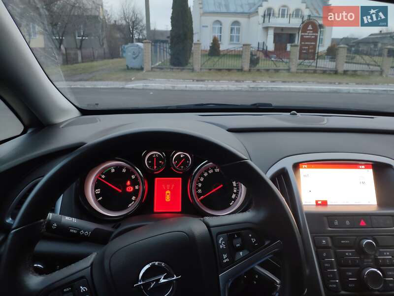 Универсал Opel Astra 2014 в Луцке фото 5 Универсал Opel Astra 2014 в Луцке