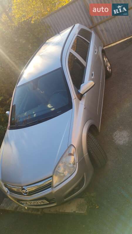 Универсал Opel Astra 2007 в Хмельницком
