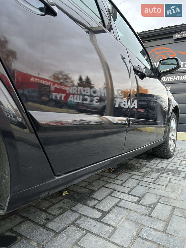 Хетчбек Opel Astra 2006 в Рівному фото 5 Хетчбек Opel Astra 2006 в Рівному