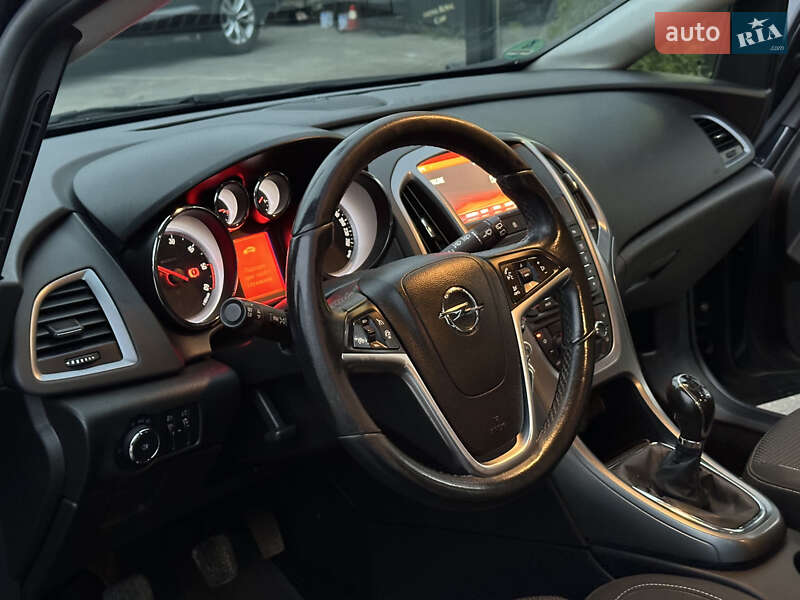 Универсал Opel Astra 2014 в Харькове фото 14 Универсал Opel Astra 2014 в Харькове