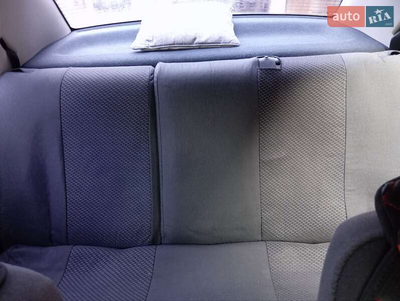 Седан Opel Astra 2007 в Славуті