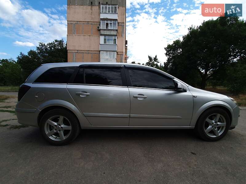 Универсал Opel Astra 2005 в Кропивницком фото 4 Универсал Opel Astra 2005 в Кропивницком