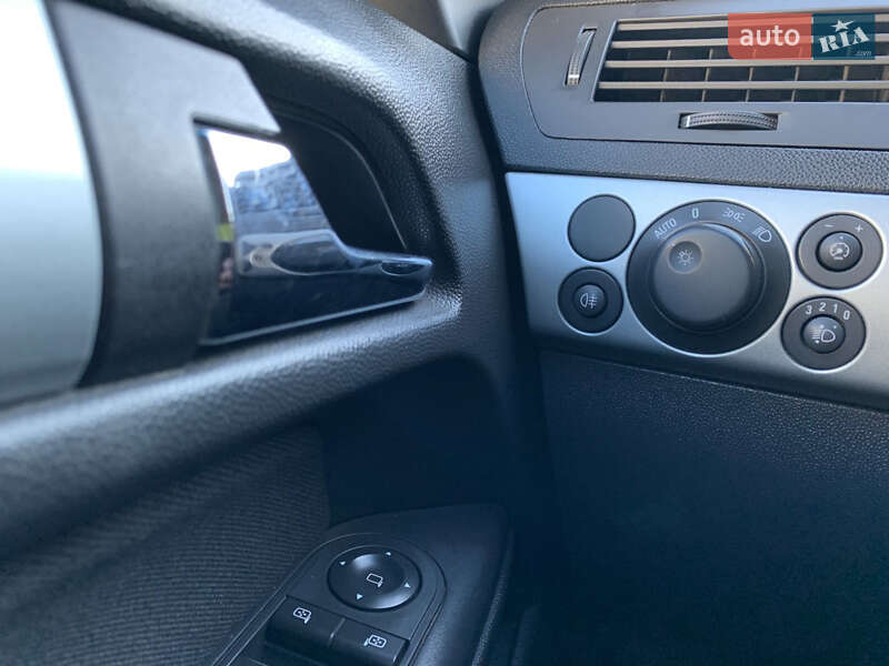 Універсал Opel Astra 2009 в Хмельницькому фото 37 Універсал Opel Astra 2009 в Хмельницькому