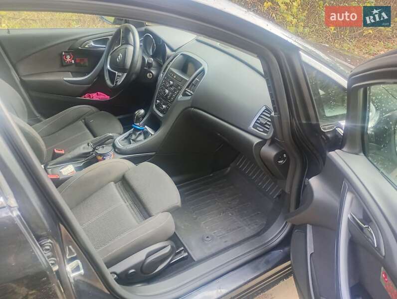 Универсал Opel Astra 2013 в Василькове фото 17 Универсал Opel Astra 2013 в Василькове