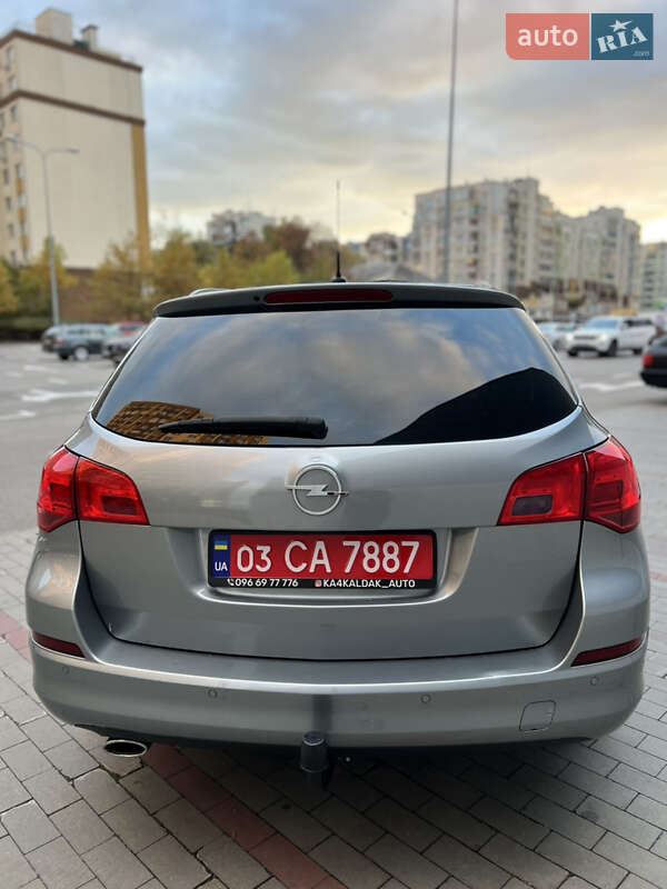 Універсал Opel Astra 2011 в Києві фото 7 Універсал Opel Astra 2011 в Києві