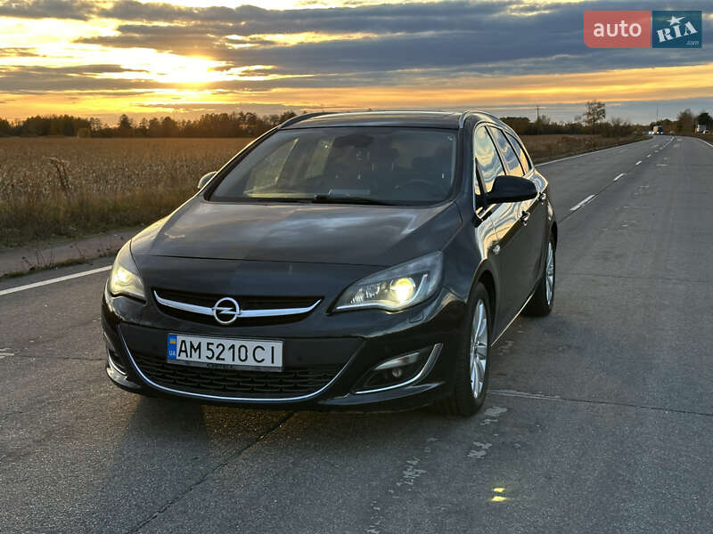 Универсал Opel Astra 2013 в Житомире фото 3 Универсал Opel Astra 2013 в Житомире