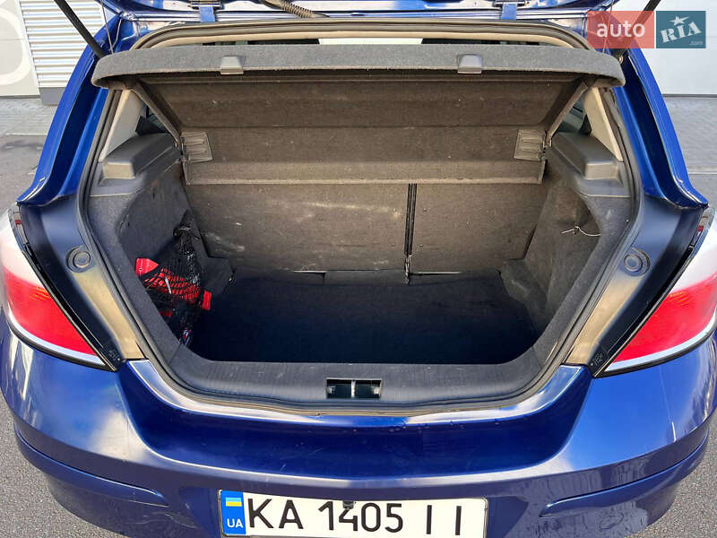 Хэтчбек Opel Astra 2005 в Киеве фото 8 Хэтчбек Opel Astra 2005 в Киеве
