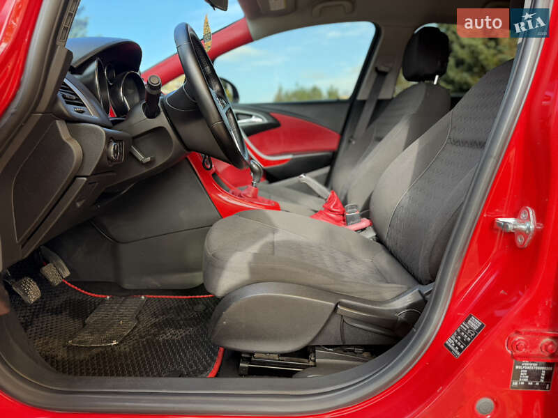 Универсал Opel Astra 2013 в Ровно фото 66 Универсал Opel Astra 2013 в Ровно