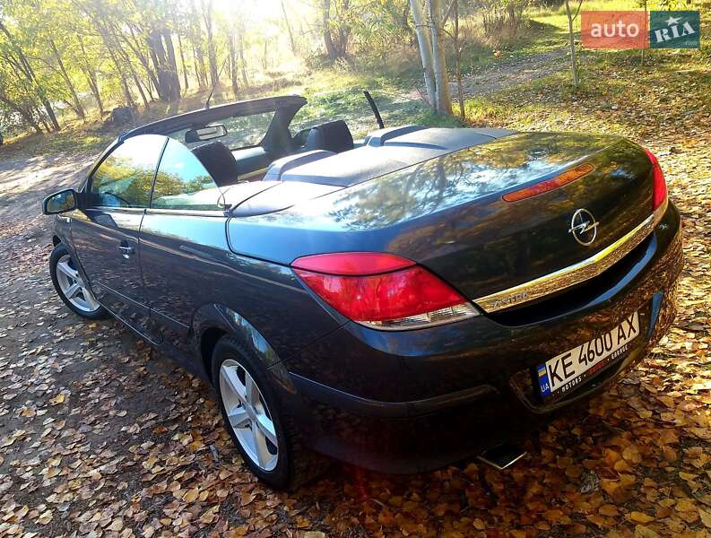 Кабріолет Opel Astra 2008 в Дніпрі фото 11 Кабріолет Opel Astra 2008 в Дніпрі