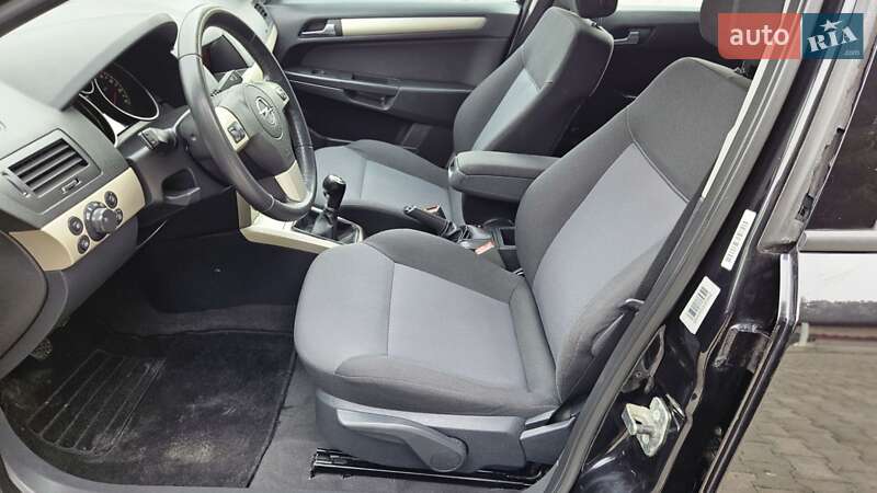 Універсал Opel Astra 2008 в Вінниці