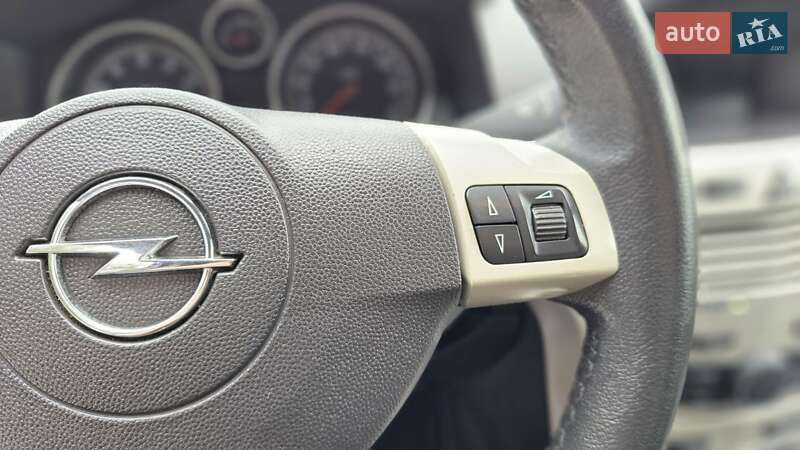 Універсал Opel Astra 2008 в Вінниці